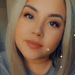 Meet your Posher, Rocio